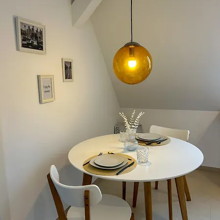 Bema Apartments Hallstadt - Modern, Ruhige Lage Mit Balkon In Unmittelbarer Naehe Von Bamberg - One & Two *