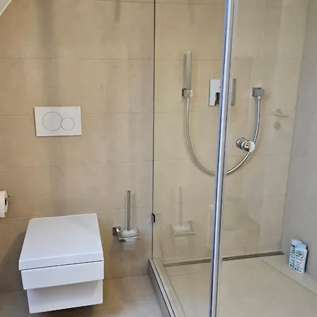 Apartamento Bema Apartments Hallstadt - Modern, Ruhige Lage Mit Balkon In Unmittelbarer Naehe Von Bamberg - One & Two